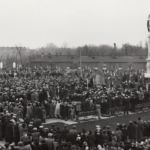 ods?oni?cie Pomnika Wdzi?czno?c. Radom 1954r. Teczka W. Wroc?awskiego